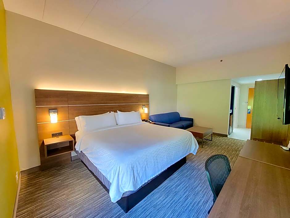 Holiday Inn Express Edgewood-Aberdeen-Bel Air