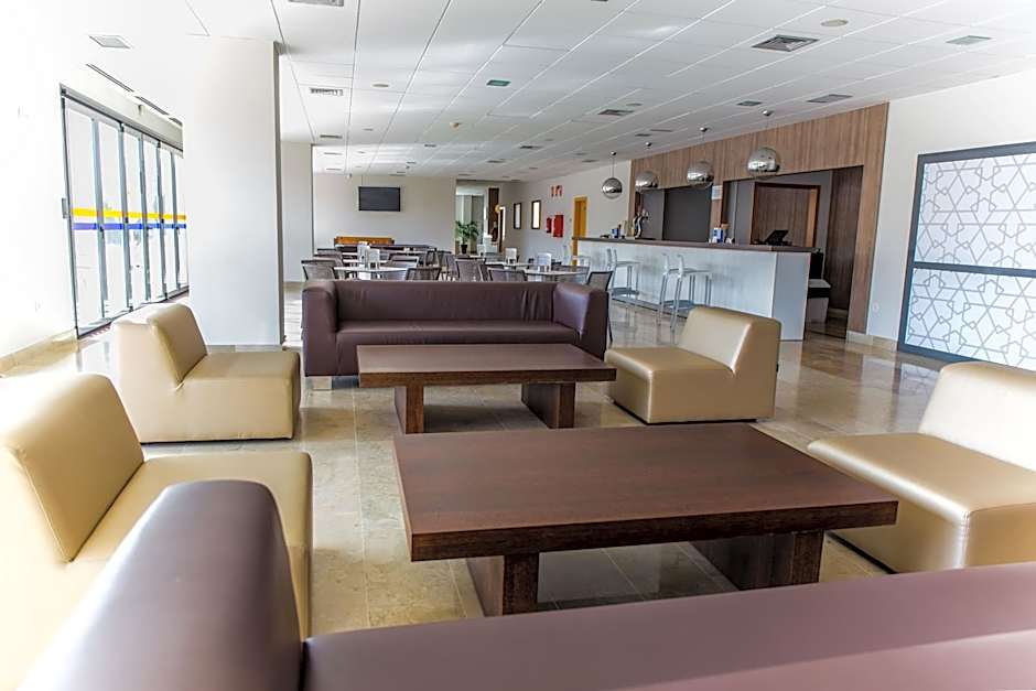 Hotel Adaria Vera