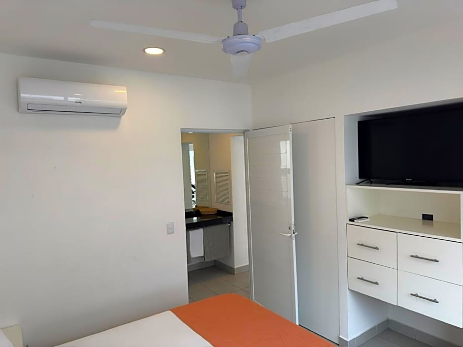 Papaya Condo Acapulco Diamante -Solo Adultos