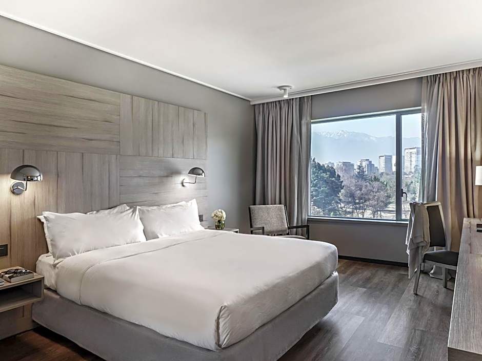 Pullman Santiago Vitacura