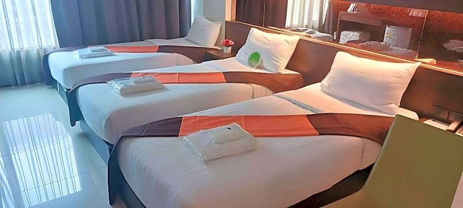 The Bangkok Airport Link Suite