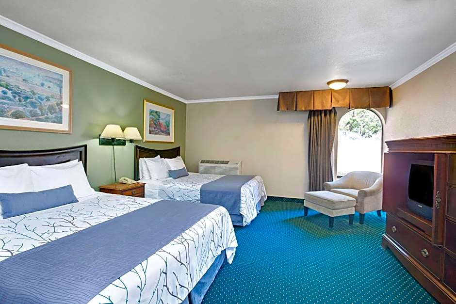 Days Inn by Wyndham San Jose Convention Center
