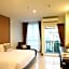 Crystal Suites Suvarnbhumi Airport