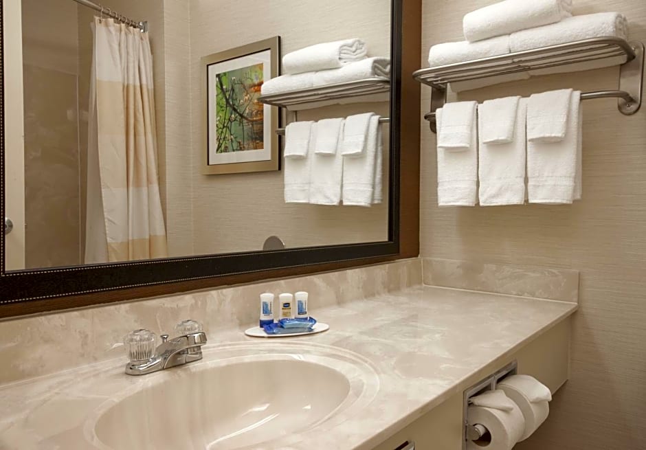 AmericInn by Wyndham Moline Airport Quad Cities