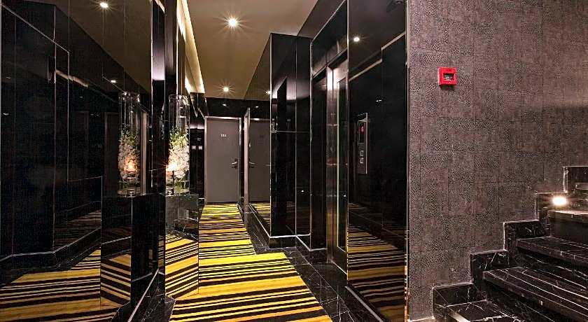 Signature Boutique Hotel