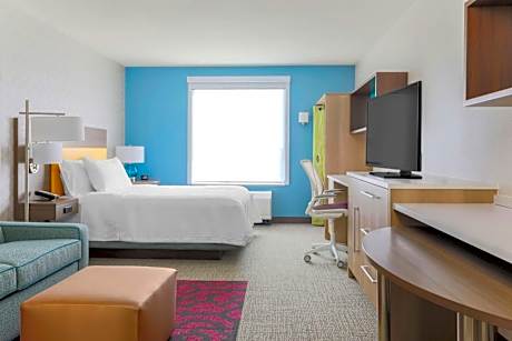 Queen Studio - Non-Smoking