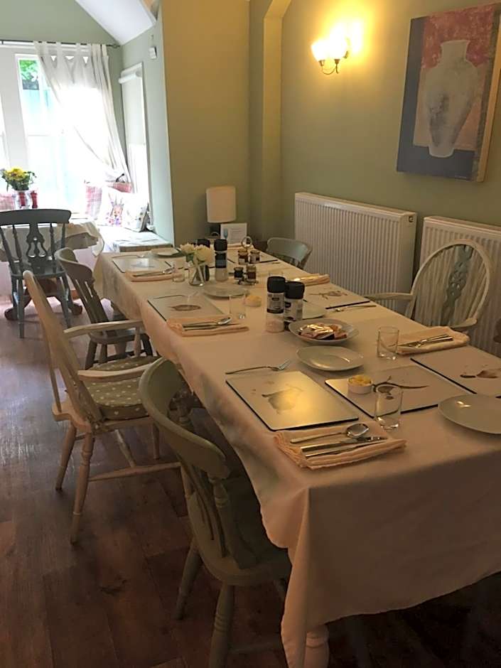 Lodbourne Farmhouse B&B