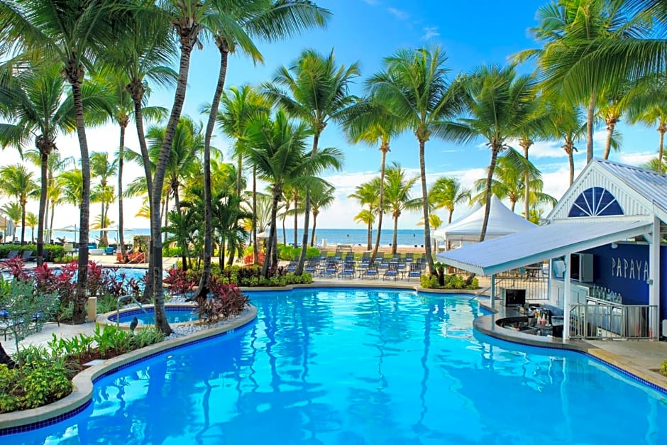 Courtyard by Marriott Isla Verde Beach Resort