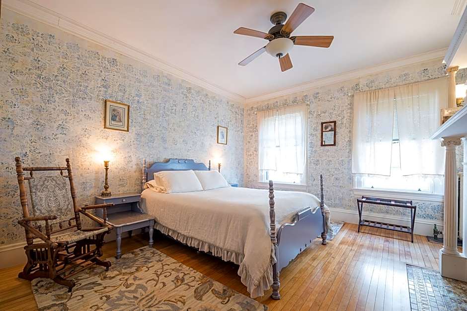 Perkins Inn