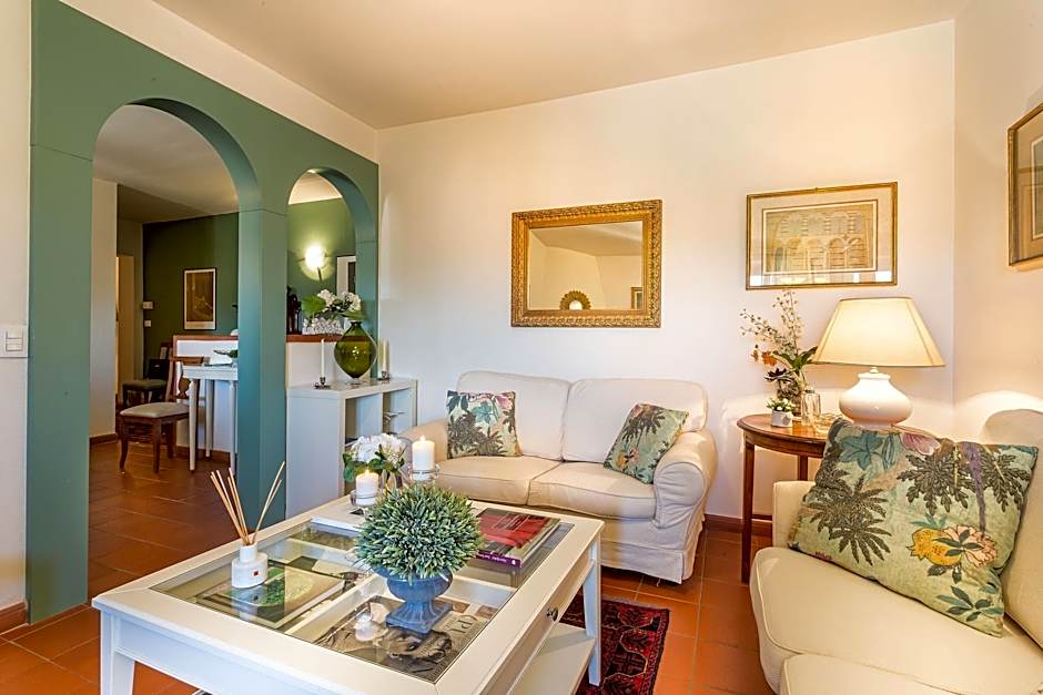 Casa Baino in Lucca With 2 Bedrooms and 1 Bathrooms