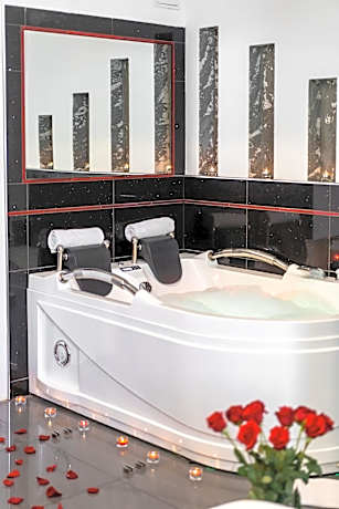 Komorowski Luxury Guest Rooms