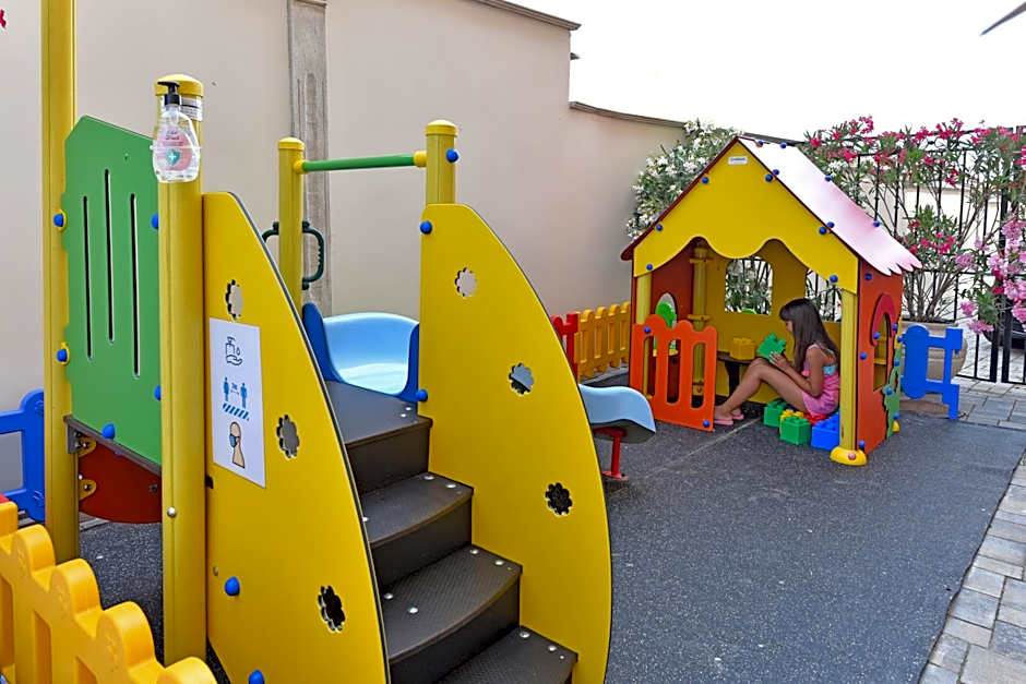 Sirena Palace Family Hotel