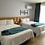 Oliva Plaza Hotel