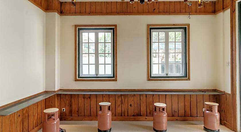 RedDoorz Plus @ Pondok Labu