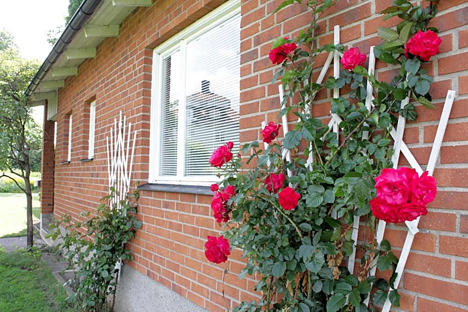 Liljeholmen Herrgård Hostel