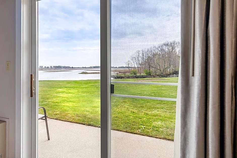 Ogunquit River Inn & Suites