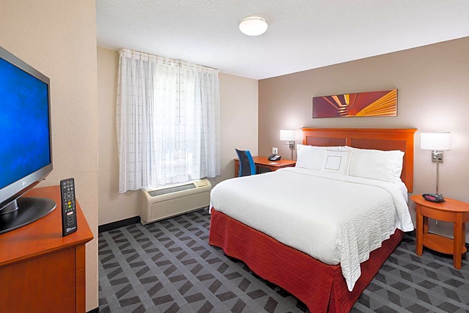 TownePlace Suites by Marriott Bowie Town Center