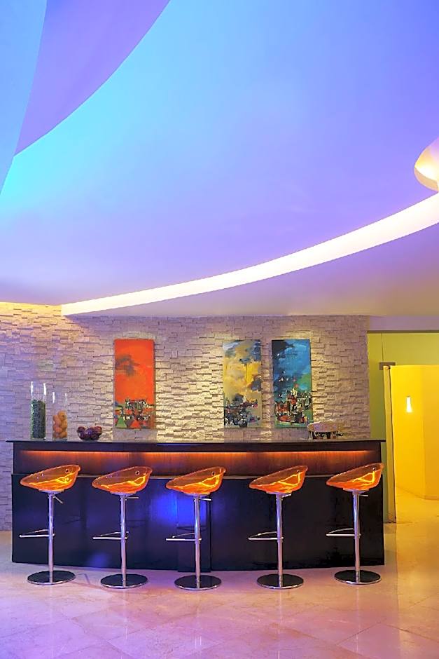 Le Meridien Pyramids Hotel & Spa