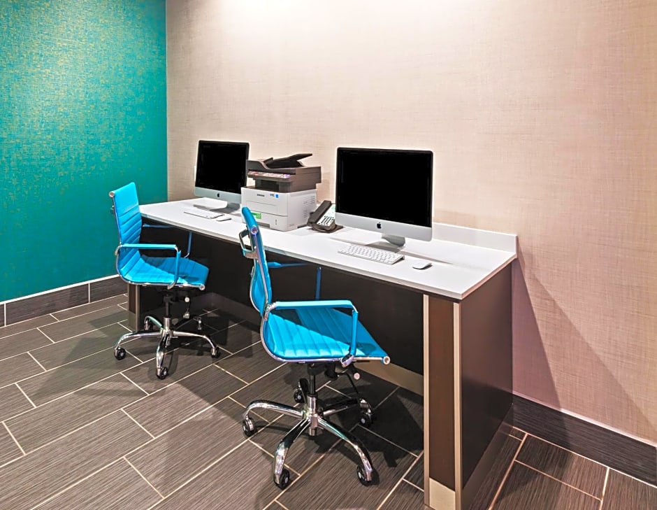 Holiday Inn Express and Suites Killeen-Fort Hood Area By IHG