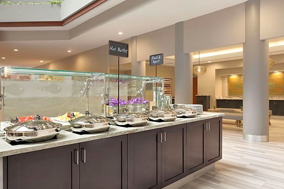 Embassy Suites by Hilton Irvine Orange County Airport