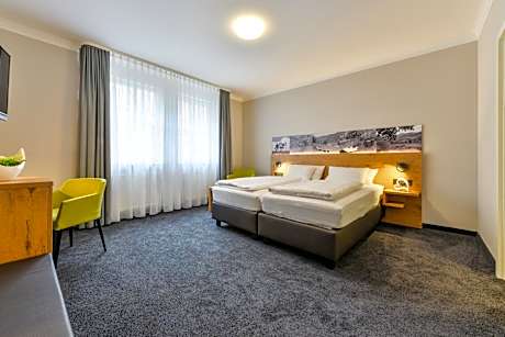 Classic Double Room