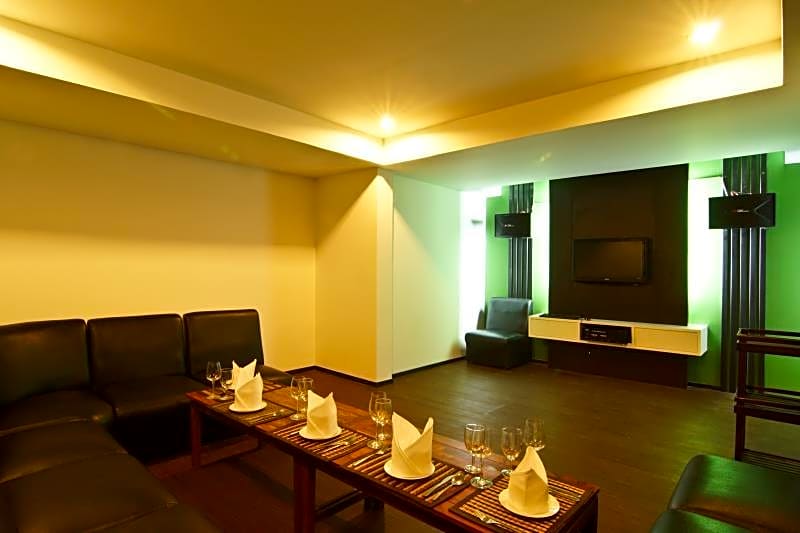 Champasak Grand Hotel