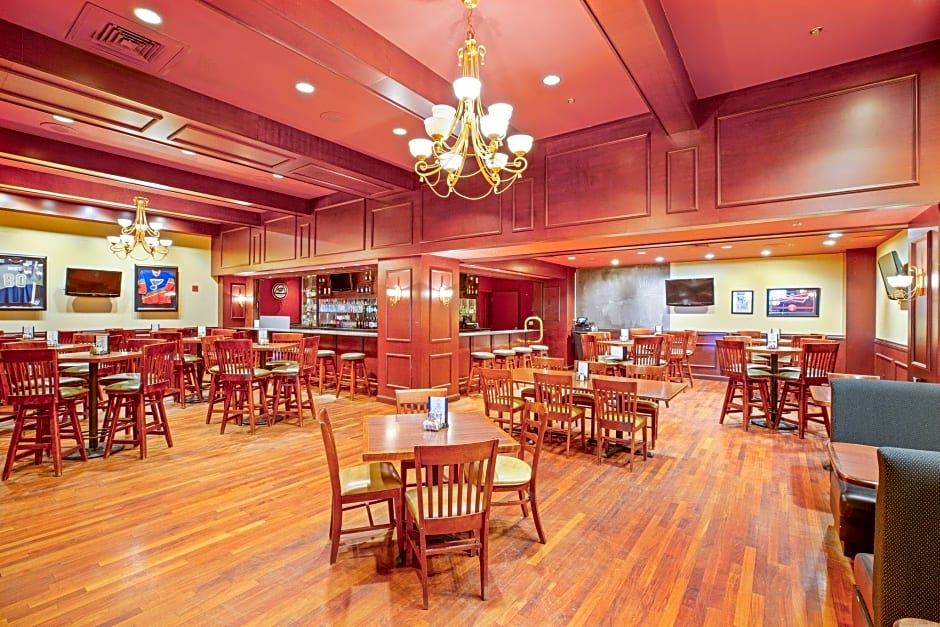 OYO Hotel St Louis Downtown City Center MO