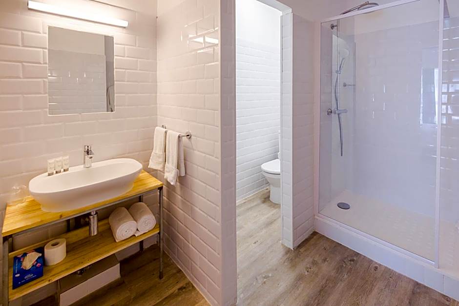 Hôtel Le Grand Bleu