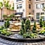Waldorf Astoria By Hilton Chicago