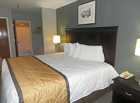 King Room - Non-Smoking