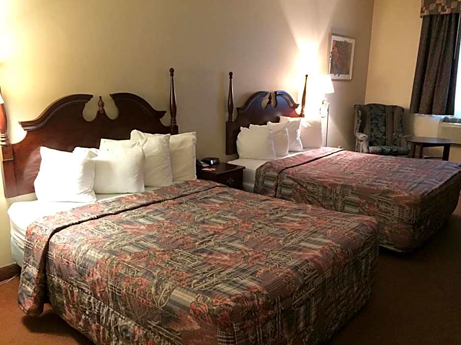 Howard Johnson by Wyndham Toronto Downtown West