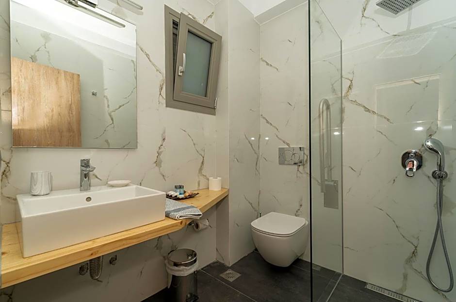 CARLOS MANSION LUXURY SUITES