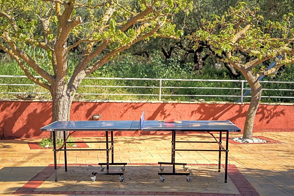 Armonia Studios & Apartments