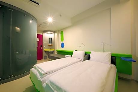 Nyepi Package at POP! Room