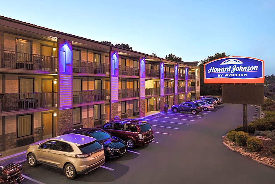 Howard Johnson by Wyndham Pigeon Forge