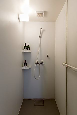 Bed in 6-Bed Mixed Dormitory Room