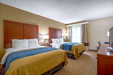 Queen Room with Two Queen Beds