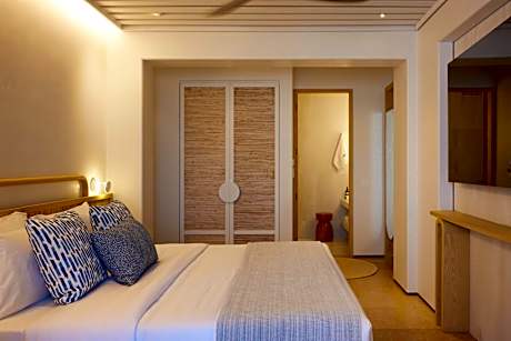 Superior Room with Side Sea View