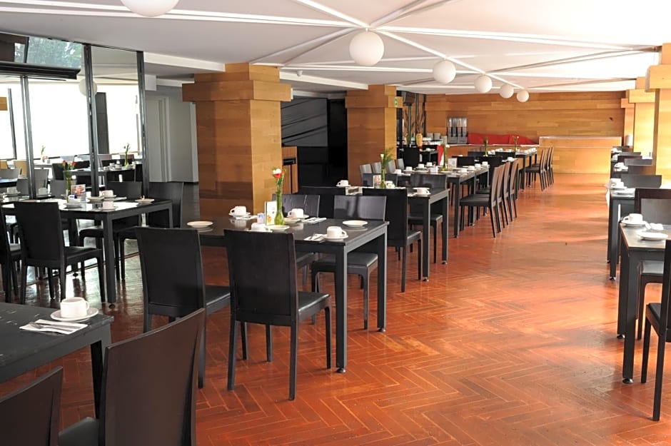 Hotel El Ejecutivo by Reforma Avenue
