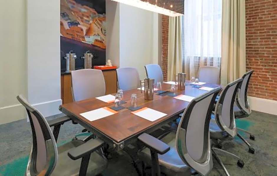 Hotel Indigo Savannah Historic District By IHG