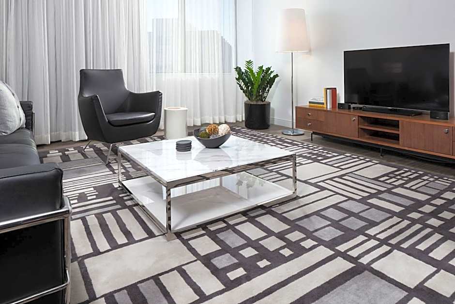 Le Meridien Chicago - Oakbrook Center