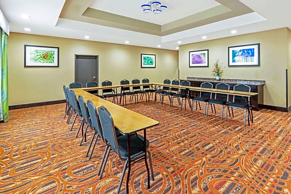 La Quinta by Wyndham Muskogee