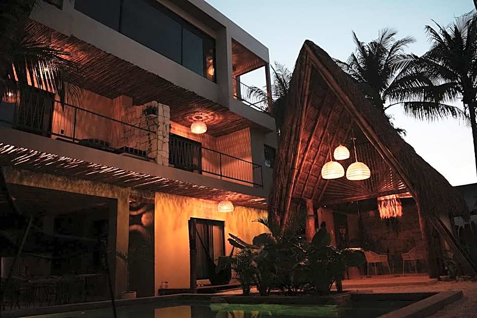 Nikau Hotel El Cuyo - Adults Only