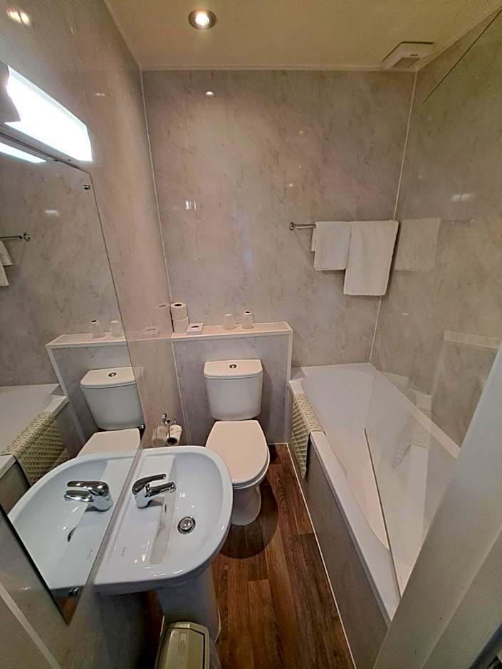 The Scarisbrick Hotel