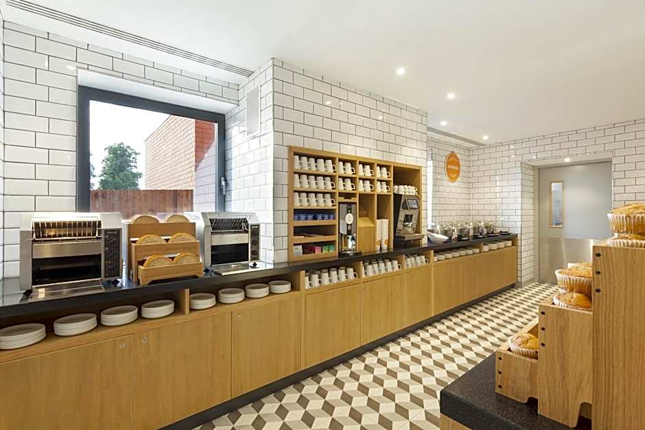 Holiday Inn Express St. Albans - M25 Jct.22 By IHG