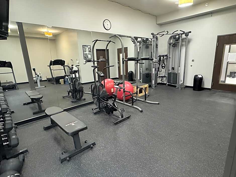 Brentwood Suites, Ascend Hotel Collection