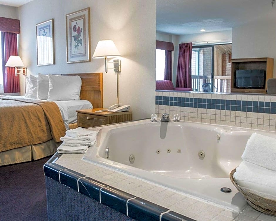 Quality Inn Hudsonville South
