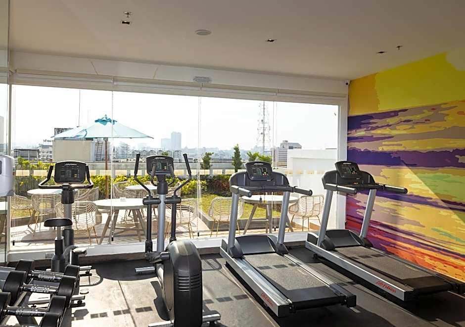 Holiday Inn Express Pattaya Central By IHG