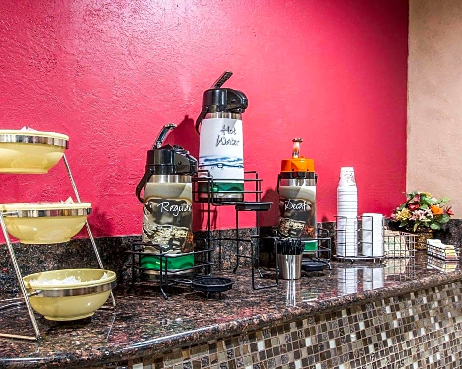Hotel Baja San Diego