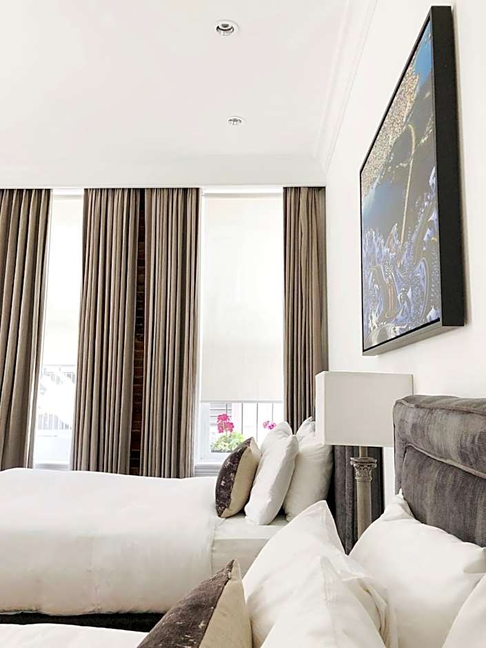Photo 1 of 7 of Superior 2 Double Beds